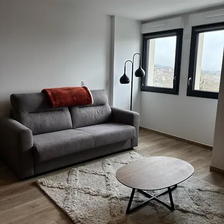 アパート Le Duplex *